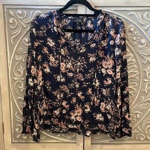 Lucky Brand long sleeve blouse